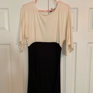Beautiful dress black and white maternity dress